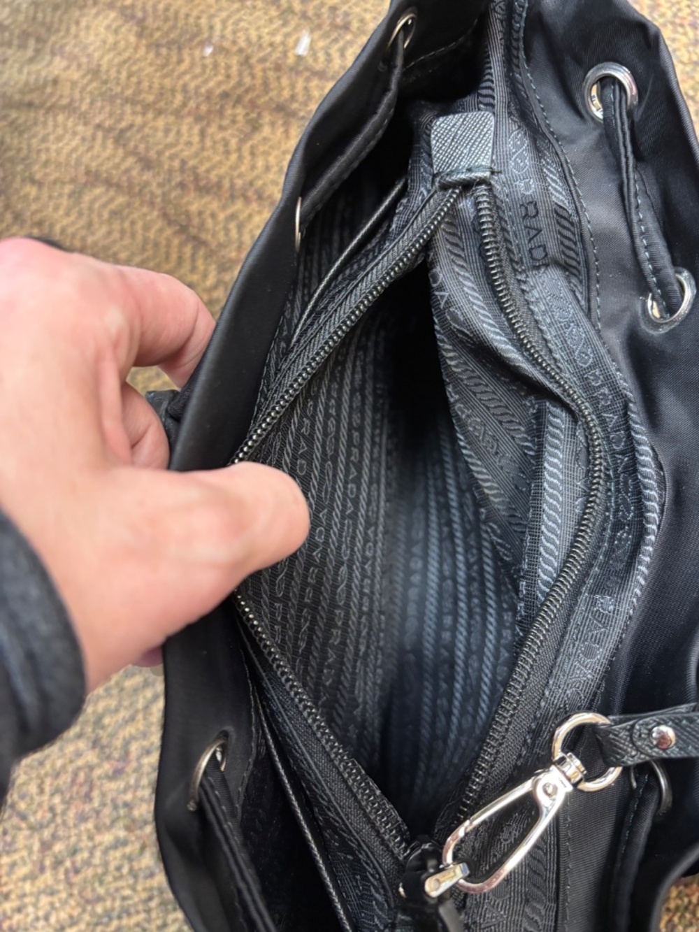 Prada Black Re-Nylon Medium Backpack with Detachable Pouch & Dustbag - Picture 6 of 10